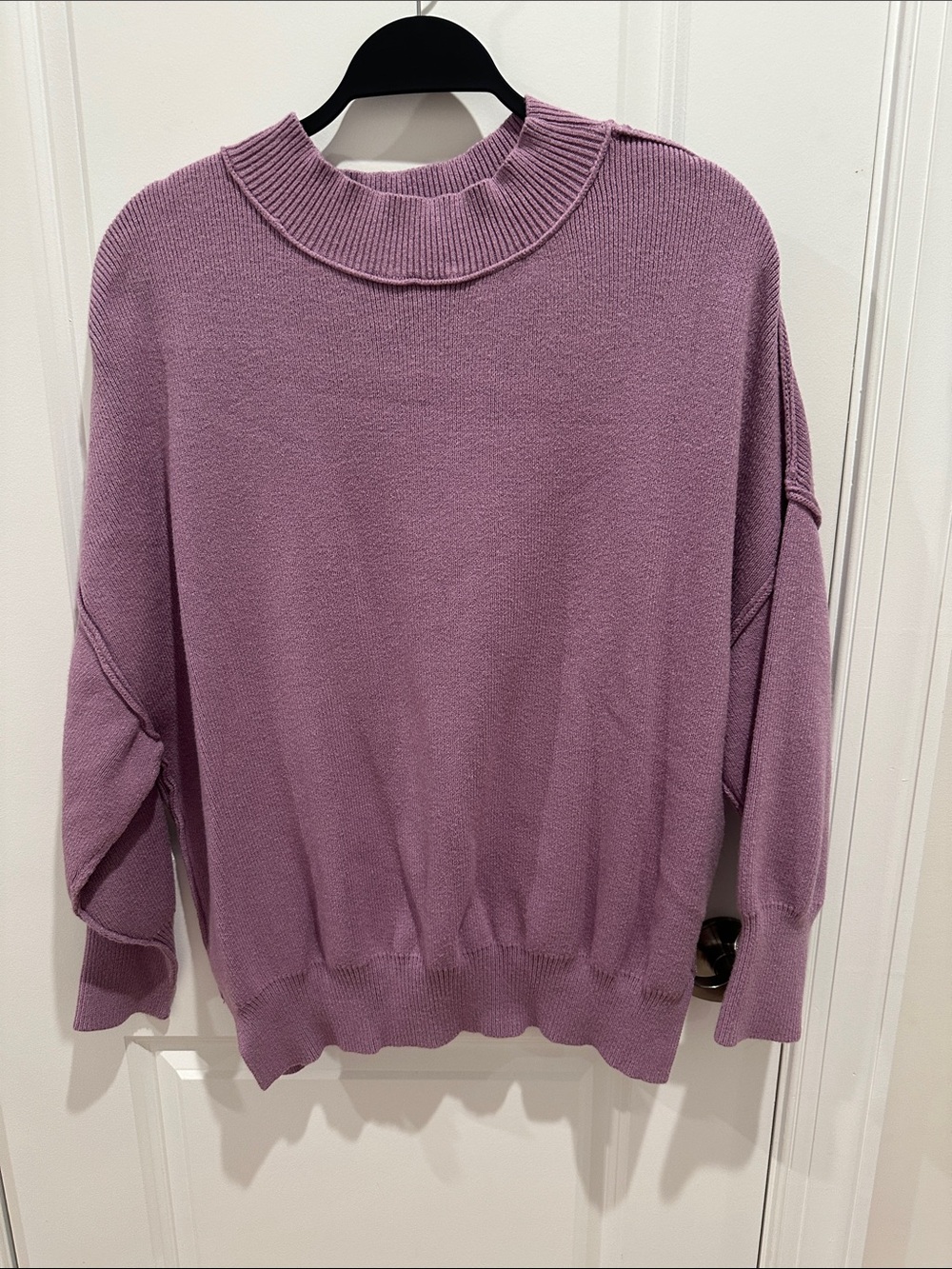 Oversized Light Purple Women's Crewneck Sweater Large
